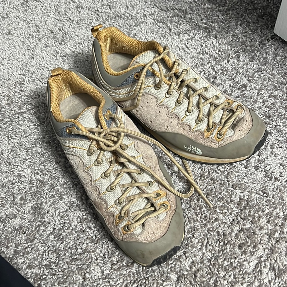 North Face-Hiking Shoes
